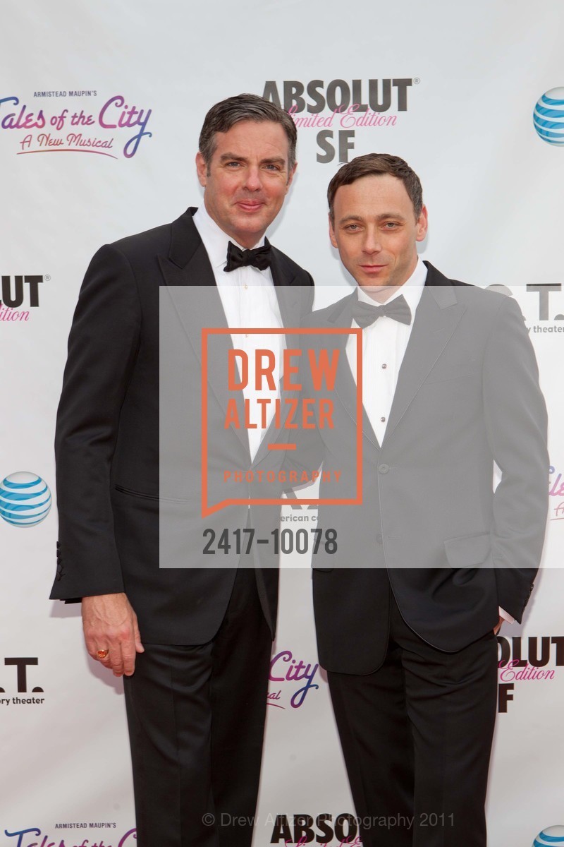 Christian Keesee, Larry Keigwin, AMERICAN CONSERVATORY THEATRE Presents Tales of the City, Opening Night Gala, Union Square, June 2nd, 2011, Photo #2417-10078 Christian Keesee, Larry Keigwin, Photo #2417-10078