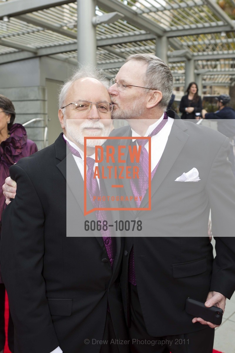 Steve Luning, Spencer Nutting, AMERICAN CONSERVATORY THEATRE Presents Tales of the City, Opening Night Gala, Union Square, June 2nd, 2011, Photo #6068-10078 Steve Luning, Spencer Nutting, Photo #6068-10078
