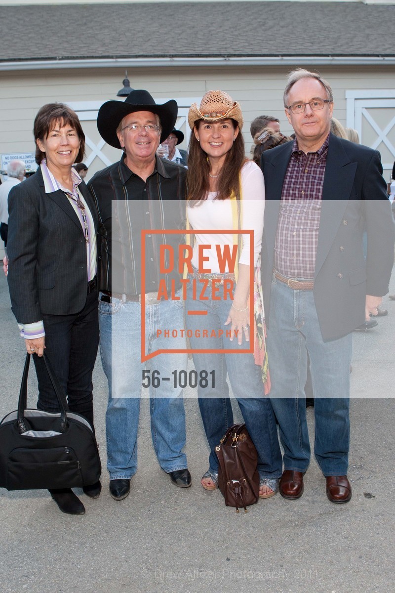 Jenny Blackburn, Ted Estes, Susan Estes, Paul Blackburn, Photo #56-10081
