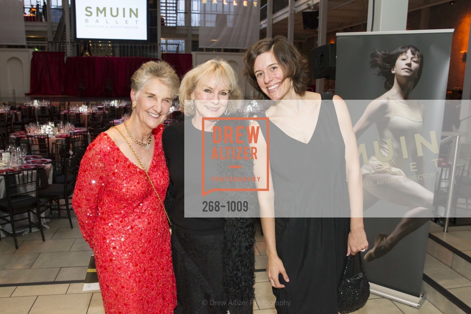 Julie Dickson, Barbara Smith, Maddy Elles-Hill, Smuin Ballet Gala, The Galleria. 101 Henry Adams St, Photo #268-1009 Julie Dickson, Barbara Smith, Maddy Elles-Hill, Photo #268-1009