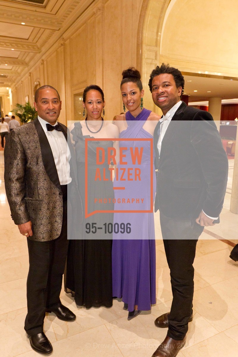 David Ellington, Robin McBride, Andrea McBride, Altura Ewers, 6th Annual MoAD Gala, US, October 15th, 2011, Photo #95-10096 David Ellington, Robin McBride, Andrea McBride, Altura Ewers, Photo #95-10096