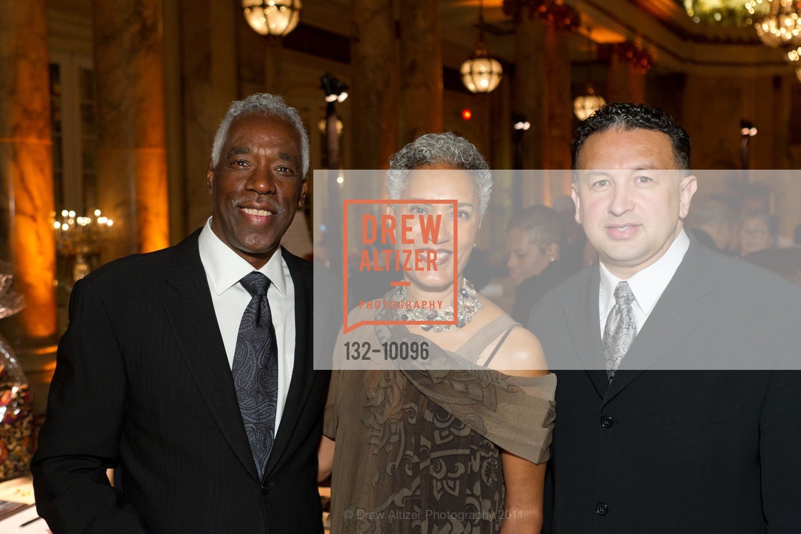 Gregory Robinson, Kitsaun King, Miguel Bustos, 6th Annual MoAD Gala, US, October 15th, 2011, Photo #132-10096 Gregory Robinson, Kitsaun King, Miguel Bustos, Photo #132-10096
