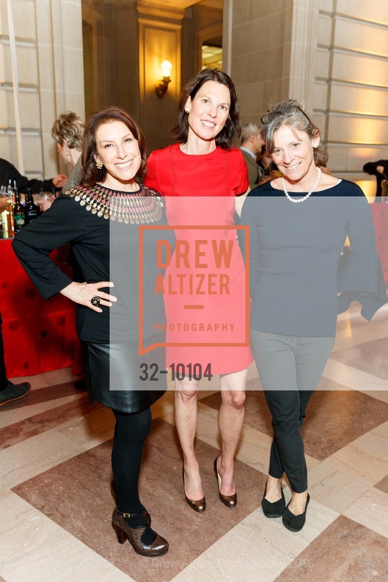 Dorka Keehn, Renee Bott, ArtCare Awards Benefit 2018 Honoring Yuan Yuan Tan and Rena Bransten, San Francisco City Hall. 1 Dr. Carlton B. Goodlett Place, April 9th, 2018, Photo #32-10104 Dorka Keehn, Renee Bott, Photo #32-10104