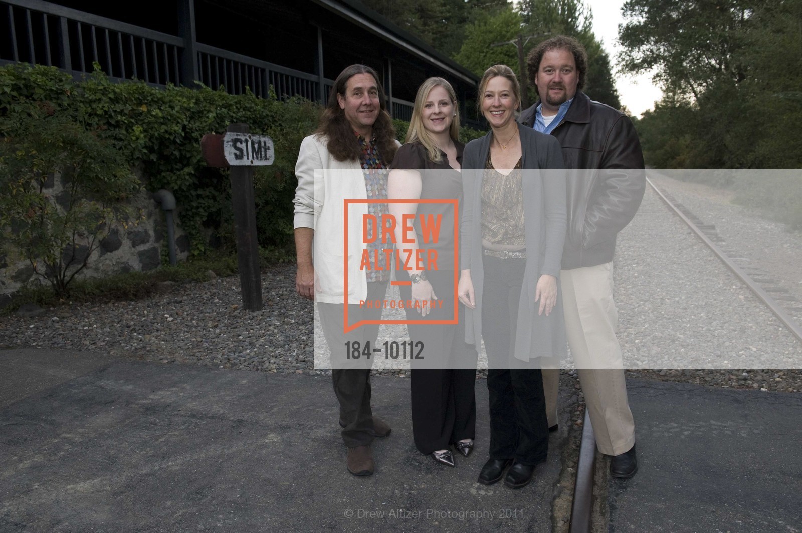 Steve Reeder, Megan Schofield, Susan Lueker, Tom Gore, SIMI WINERY Photo Shoot, US, November 9th, 2011, Photo #184-10112 Steve Reeder, Megan Schofield, Susan Lueker, Tom Gore, Photo #184-10112