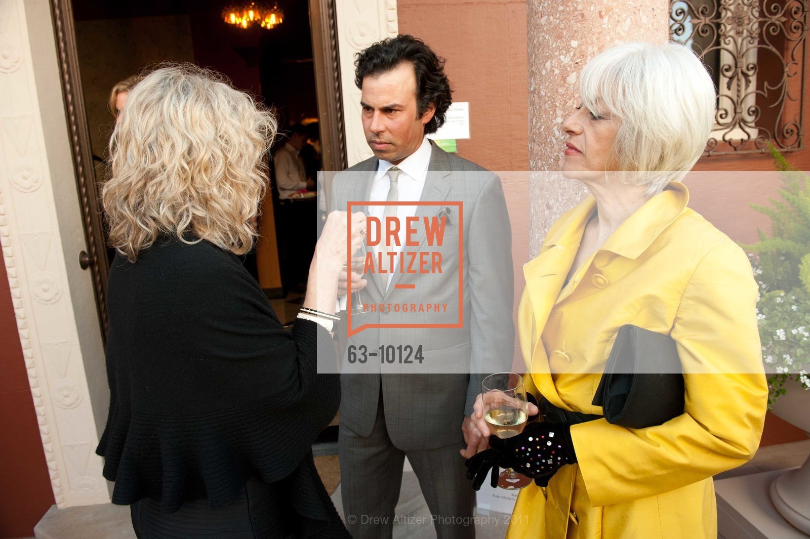 Cecilie Starin, John Romaidis, Jane Richardson Mack, 34th Annual SAN FRANCISCO DECORATOR SHOWCASE Benefits San Francisco University High School's Financial Aid Program, US, April 29th, 2011, Photo #63-10124 Cecilie Starin, John Romaidis, Jane Richardson Mack, Photo #63-10124