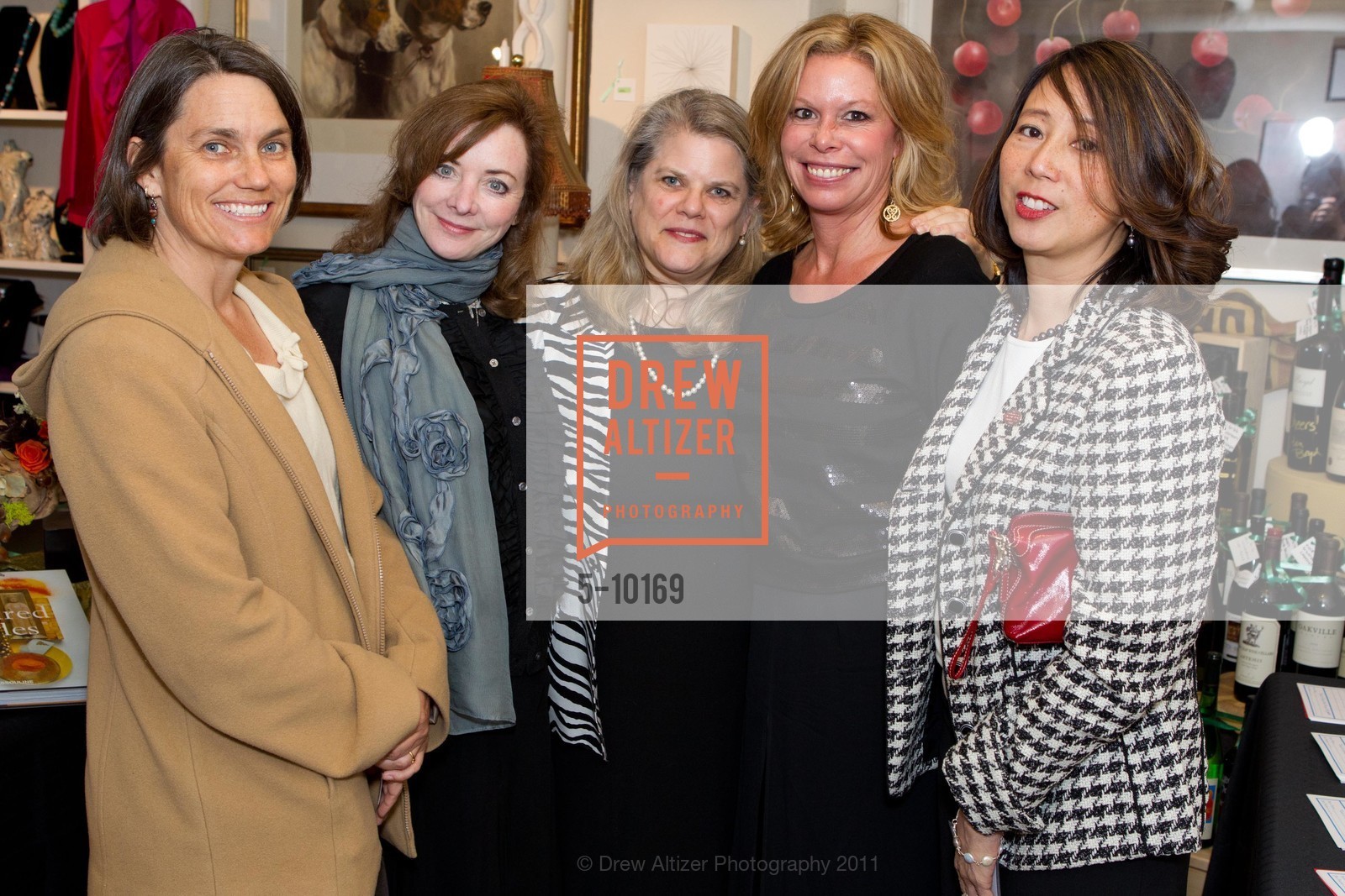 Holly Johnson, Leal Buck, Sue Davenport, Lorrie Micallef, Sandra Eggers, San Francisco Decorator Showcase, US, May 2nd, 2011, Photo #5-10169 Holly Johnson, Leal Buck, Sue Davenport, Lorrie Micallef, Sandra Eggers, Photo #5-10169