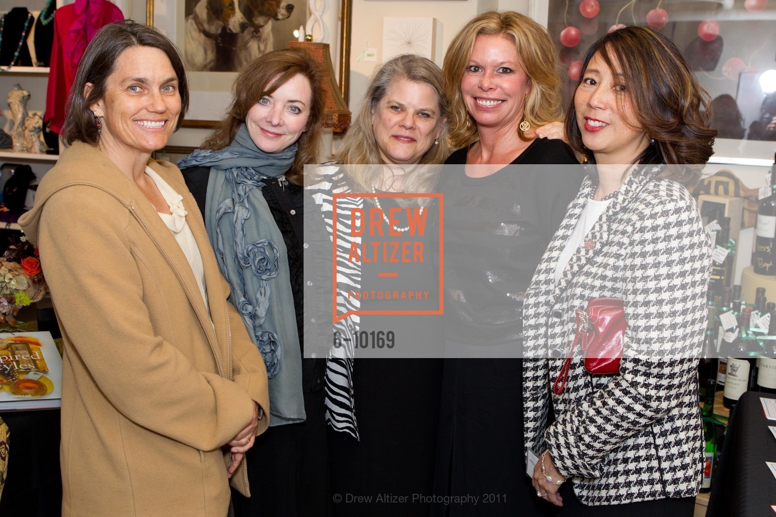 Holly Johnson, Leal Buck, Sue Davenport, Lorrie Micallef, Sandra Eggers, San Francisco Decorator Showcase, US, May 2nd, 2011, Photo #6-10169 Holly Johnson, Leal Buck, Sue Davenport, Lorrie Micallef, Sandra Eggers, Photo #6-10169