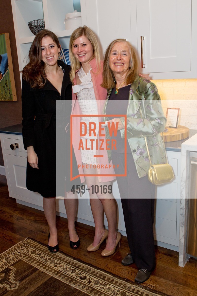 Kari Fox, Kendra Kramlich, Raymonde Kramlich, San Francisco Decorator Showcase, US, May 2nd, 2011, Photo #459-10169 Kari Fox, Kendra Kramlich, Raymonde Kramlich, Photo #459-10169