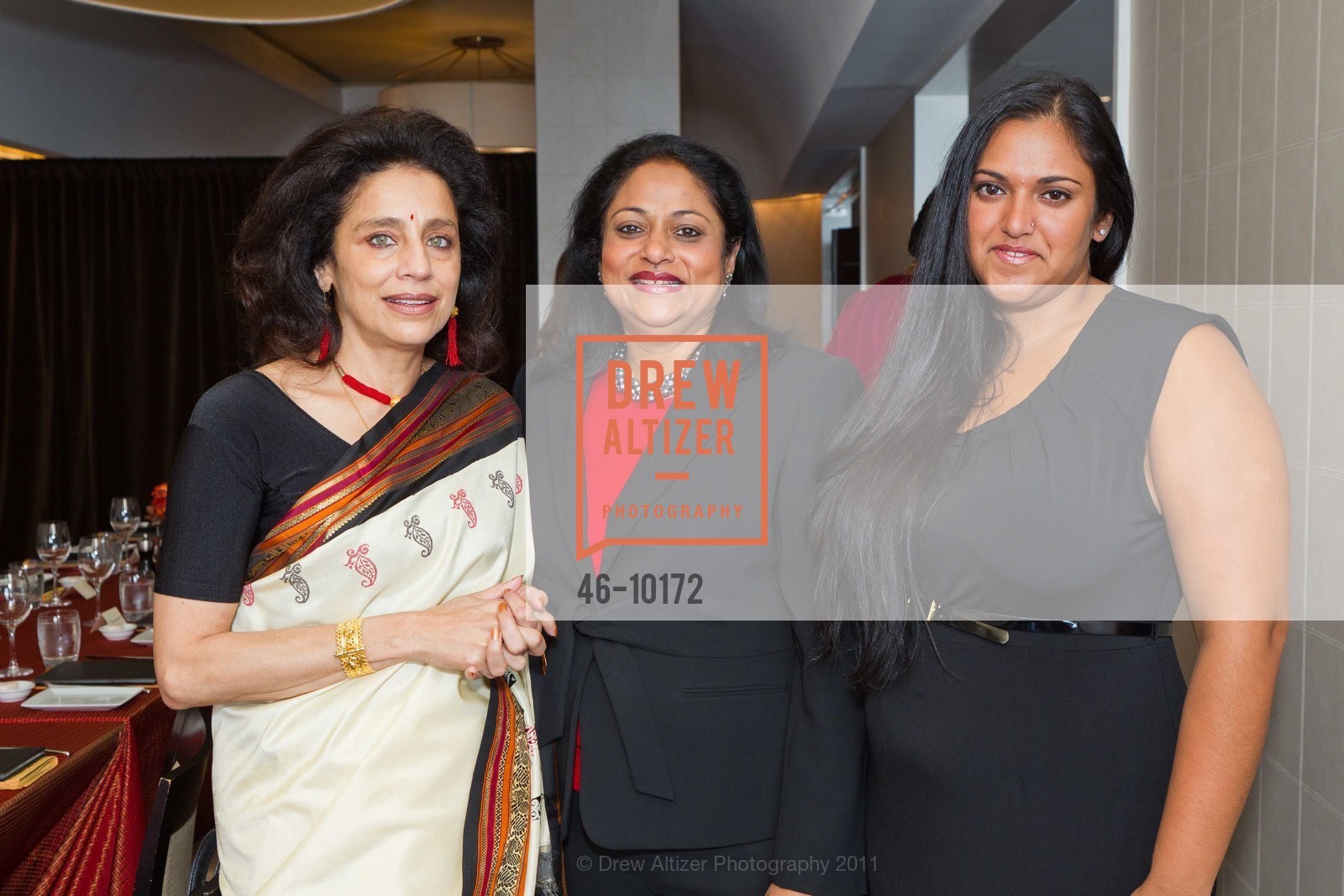 Vinati Mishra, Swati Advani, Priyanka Advani, Neiman's Naeem Khan Luncheon Couture, US, October 18th, 2011, Photo #46-10172 Vinati Mishra, Swati Advani, Priyanka Advani, Photo #46-10172
