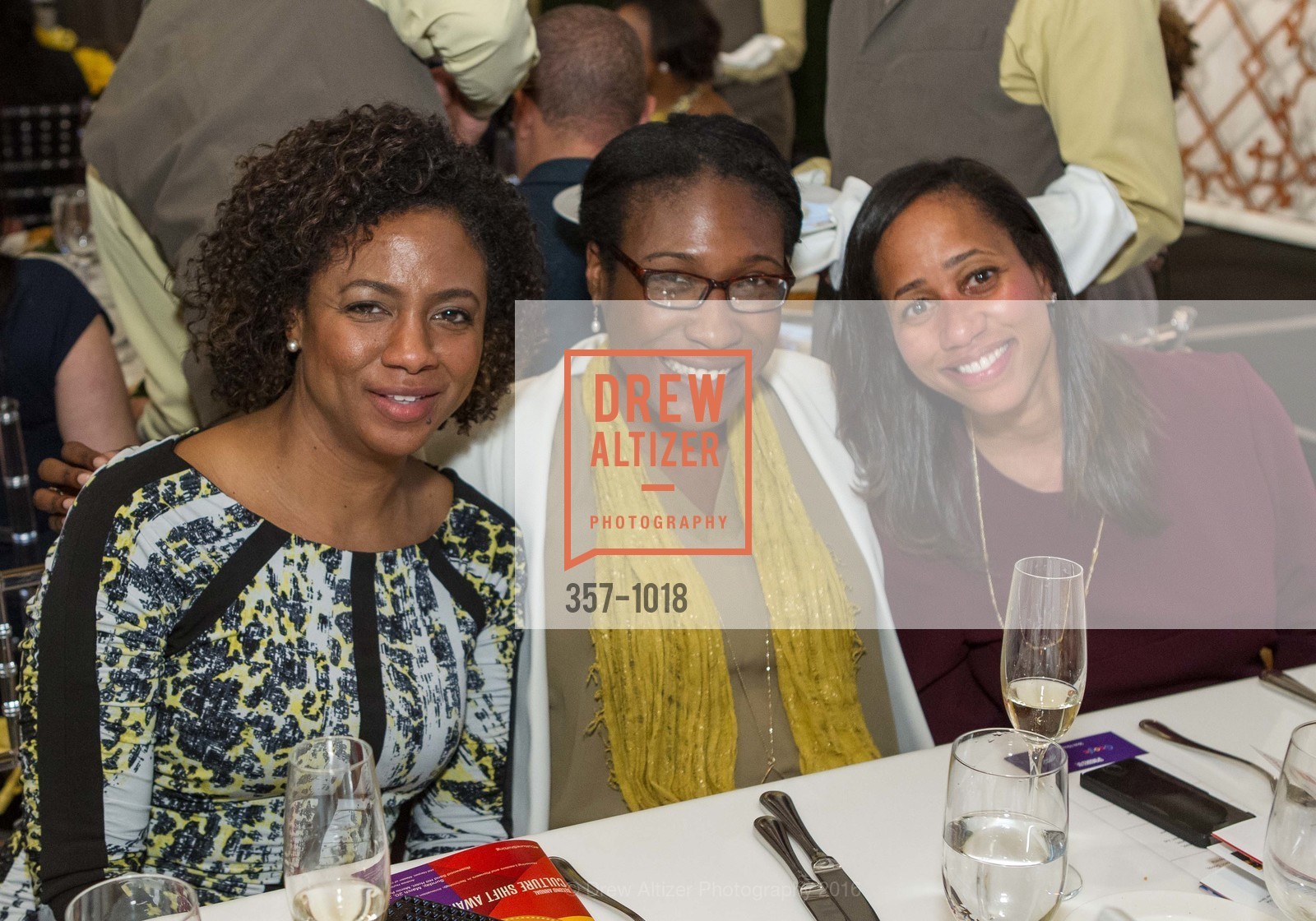 Nicole Johnson, Candace Morgan, Cathy Gugar, 2016 Culture Shifting Awards, Rosewood Sand Hill. 2825 Sand Hill Road, Menlo Park 94025, March 20th, 2016, Photo #357-1018 Nicole Johnson, Candace Morgan, Cathy Gugar, Photo #357-1018