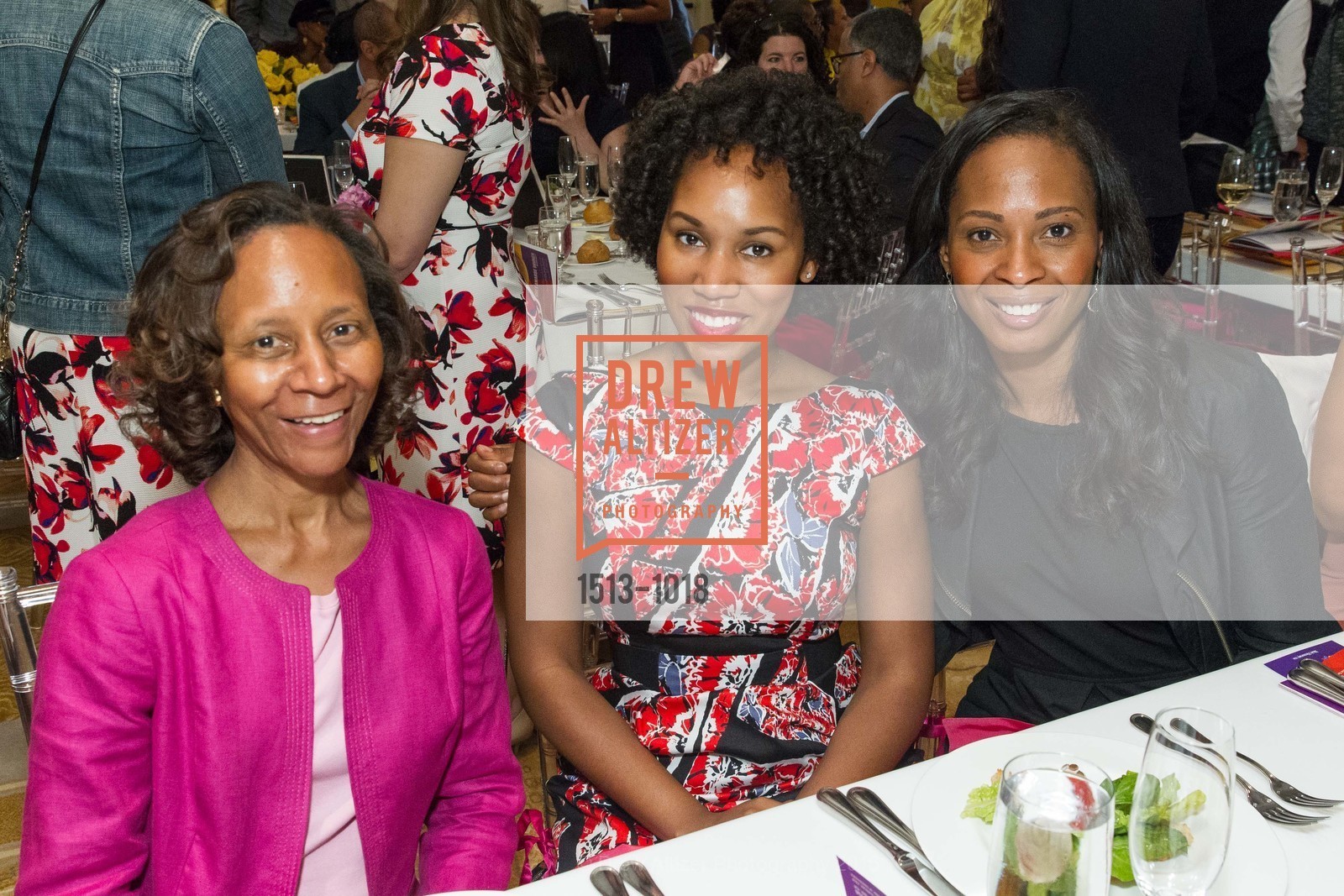 Marian Croak, Simone Davis, Nika, 2016 Culture Shifting Awards, Rosewood Sand Hill. 2825 Sand Hill Road, Menlo Park 94025, March 20th, 2016, Photo #1513-1018 Marian Croak, Simone Davis, Nika, Photo #1513-1018