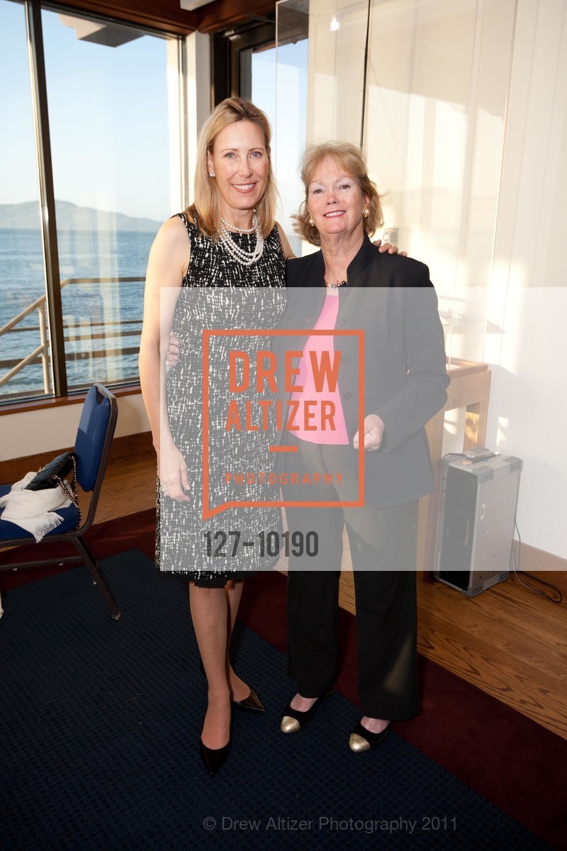 Carolyn Mehran, Jan Sargent, amFAR Cocktail Reception at the St Francis Yacht Club, US, May 4th, 2011, Photo #127-10190 Carolyn Mehran, Jan Sargent, Photo #127-10190