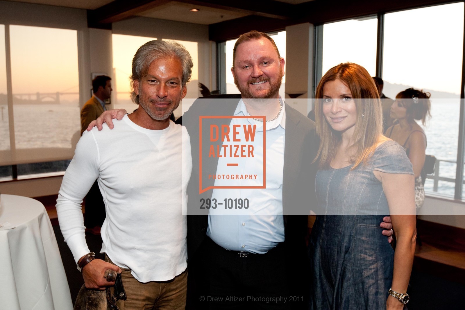 Gary Friedman, Terrence Clarke, Claudia Ross, amFAR Cocktail Reception at the St Francis Yacht Club, US, May 4th, 2011, Photo #293-10190 Gary Friedman, Terrence Clarke, Claudia Ross, Photo #293-10190