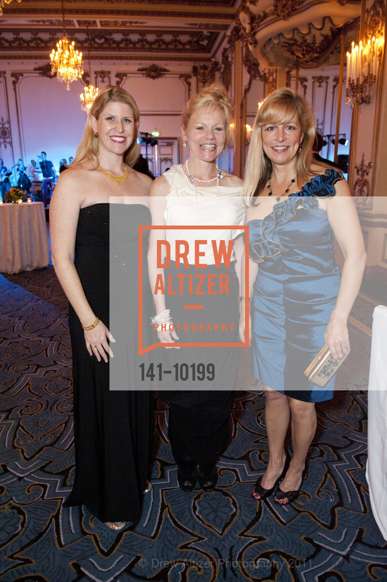 Annette Farmanfarmaian, Lucy McAllister, Annie Ellicott, Photo #141-10199