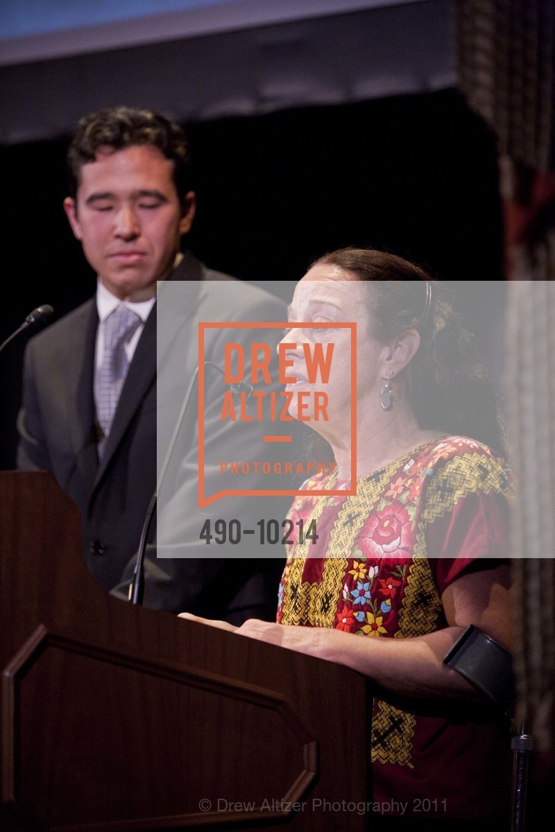 Andrew Saito, Tere Romo, THE SAN FRANCISCO FOUNDATION: 2011 Community Leadership Awards, San Francisco War Memorial Veterans Building, Green Room. 401 Van Ness Avenue, September 27th, 2011, Photo #490-10214 Andrew Saito, Tere Romo, Photo #490-10214