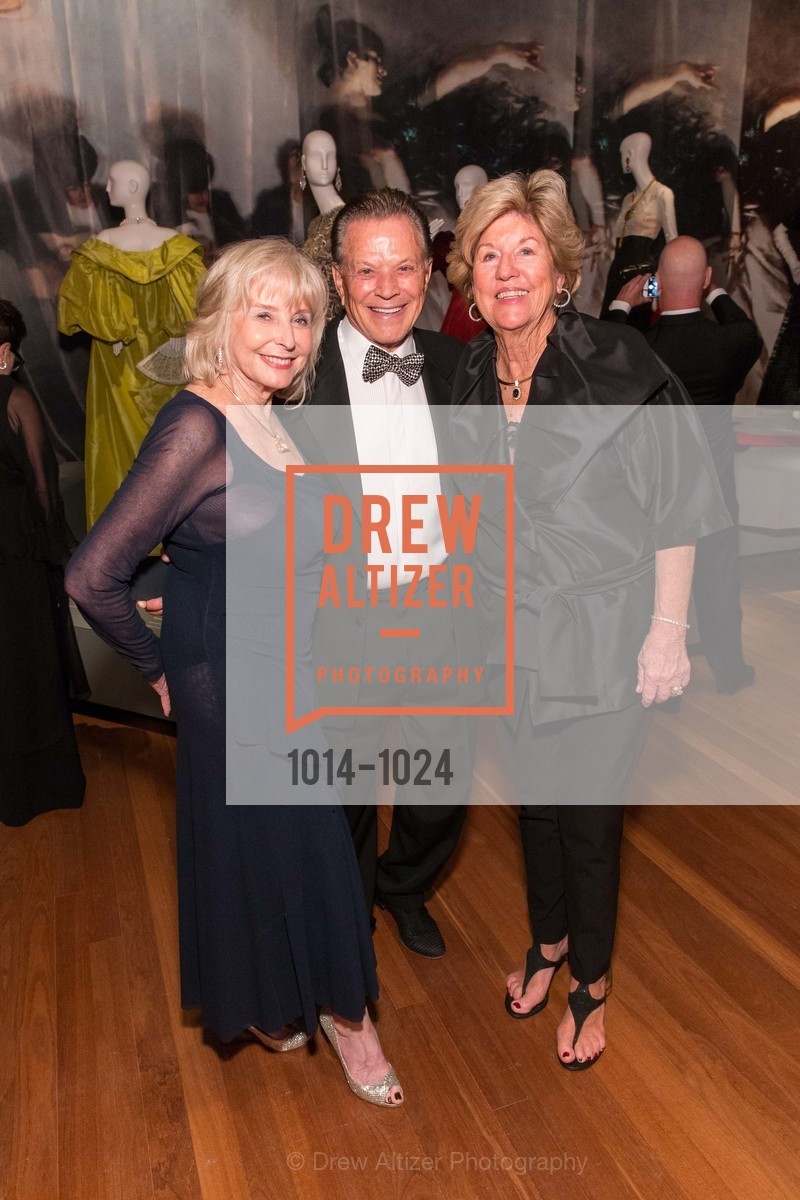Anita Del Grande, Kevin Del Grande, Judy Marcus, Oscar de la Renta Benefit Gala, de Young Museum. 50 Hagiwara Tea Garden Drive, Photo #1014-1024 Anita Del Grande, Kevin Del Grande, Judy Marcus, Photo #1014-1024