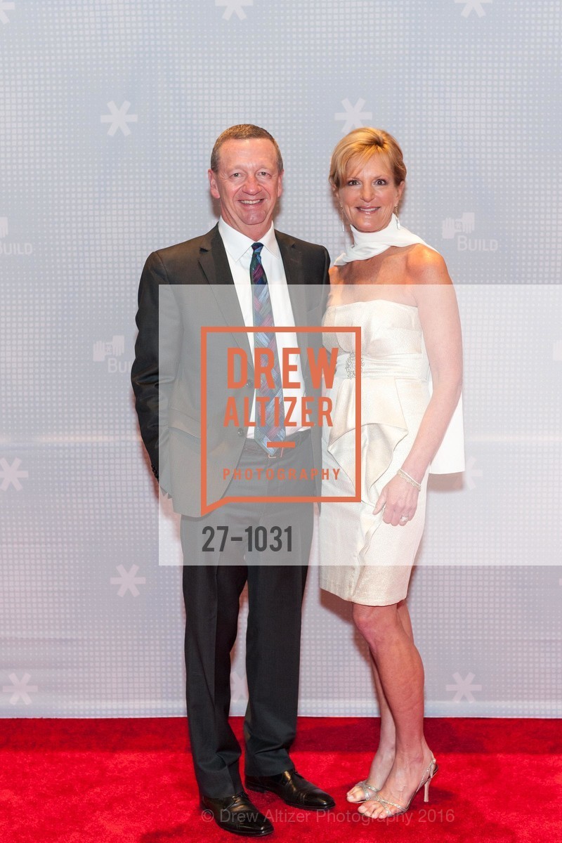 Dave Marston, Fritzi Marston, The BUILD Gala, Pier 27. Pier 27, March 12th, 2016, Photo #27-1031 Dave Marston, Fritzi Marston, Photo #27-1031