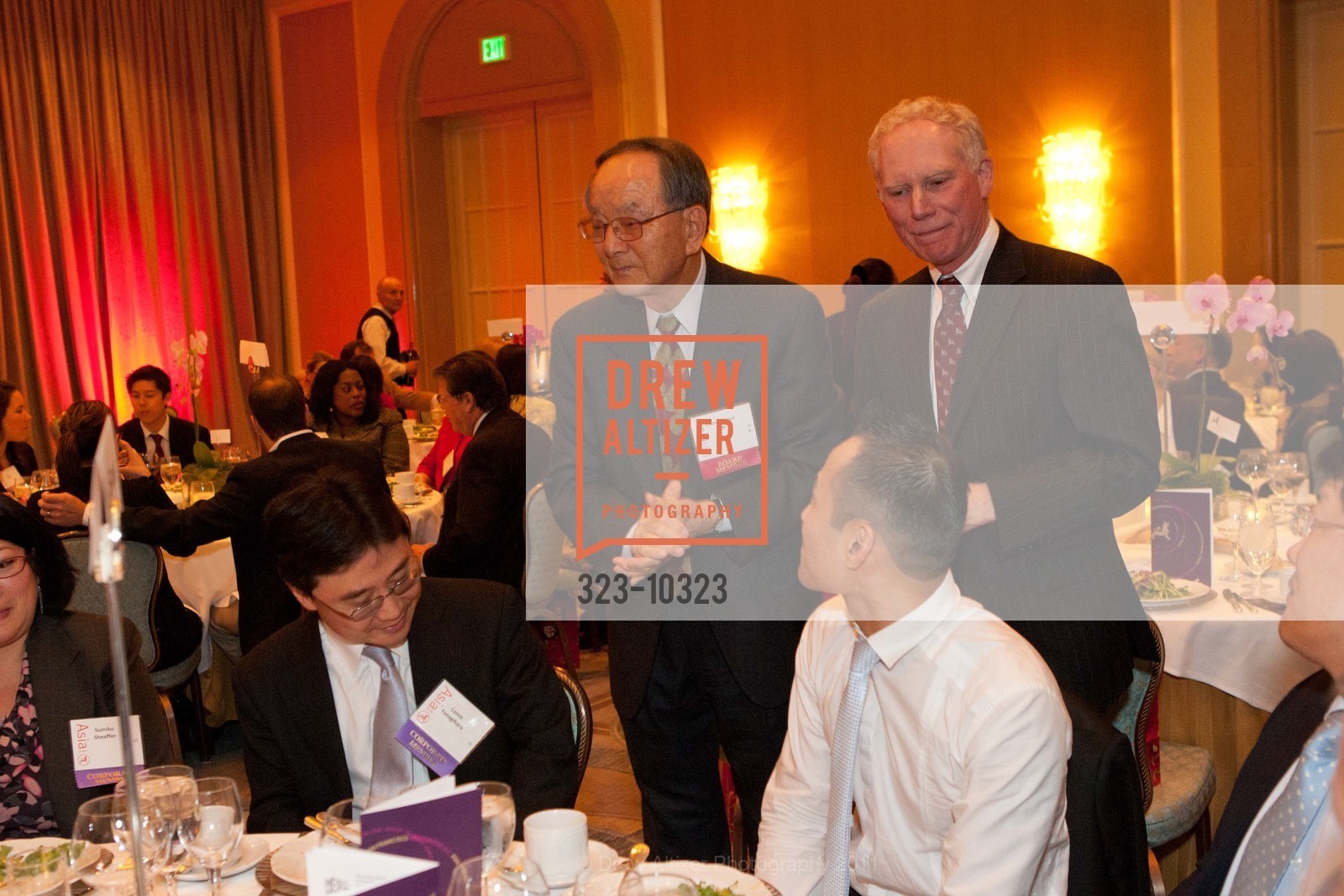 Lance Yanagihara, Chong-Moon Lee, Bruce Pickering, ASIA SOCIETY'S Eighth Annual Dinner, US, May 6th, 2011, Photo #323-10323 Lance Yanagihara, Chong-Moon Lee, Bruce Pickering, Photo #323-10323