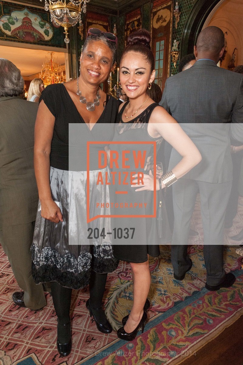 Sherry Smith, Laura Ornelas, Oakland School For The Arts, Getty, April 29th, 2014, Photo #204-1037 Sherry Smith, Laura Ornelas, Photo #204-1037
