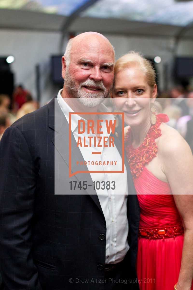 Craig Venter, Wendy Schmidt, CALIFORNIA ACADEMY OF SCIENCES 25th Annual Big Bang Gala, US, May 6th, 2011, Photo #1745-10383 Craig Venter, Wendy Schmidt, Photo #1745-10383