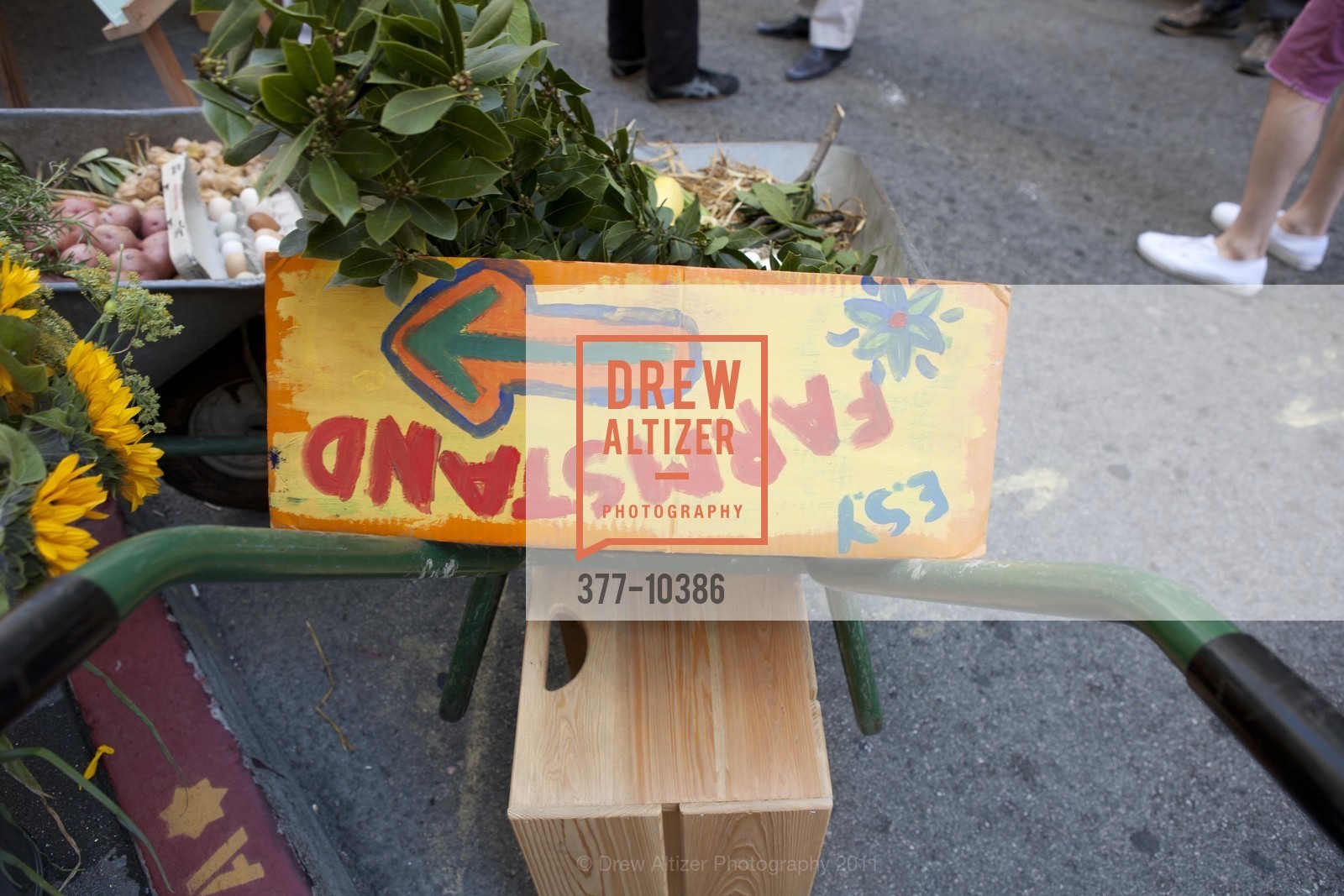Atmosphere, Levi's + Chez Panisse - School Lunch, August 24th, 2011, Photo