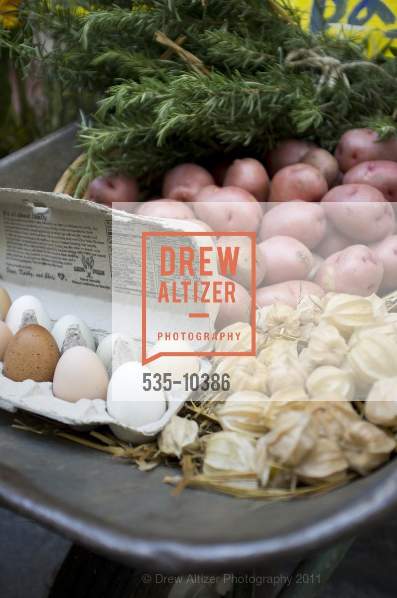 Atmosphere, Levi's + Chez Panisse - School Lunch, August 24th, 2011, Photo