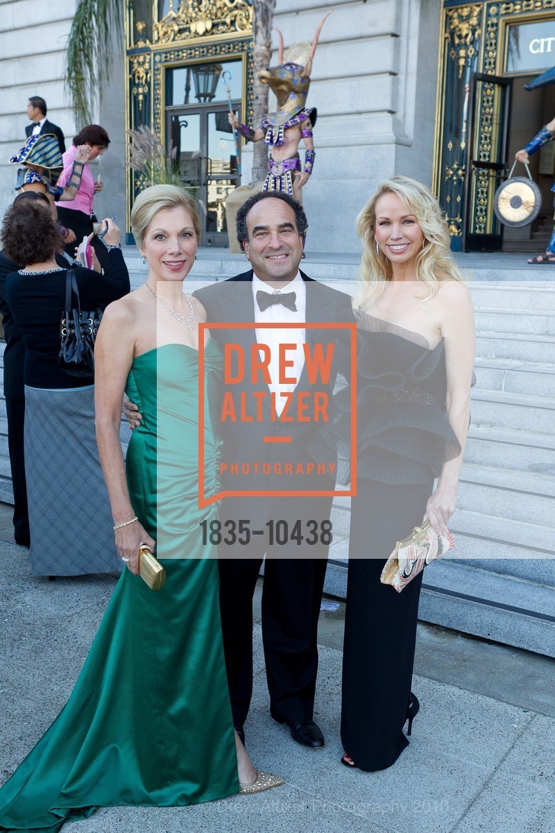 Cynthia Schreuder, Gary Tramiel, Karen Sutherland, Photo #1835-10438