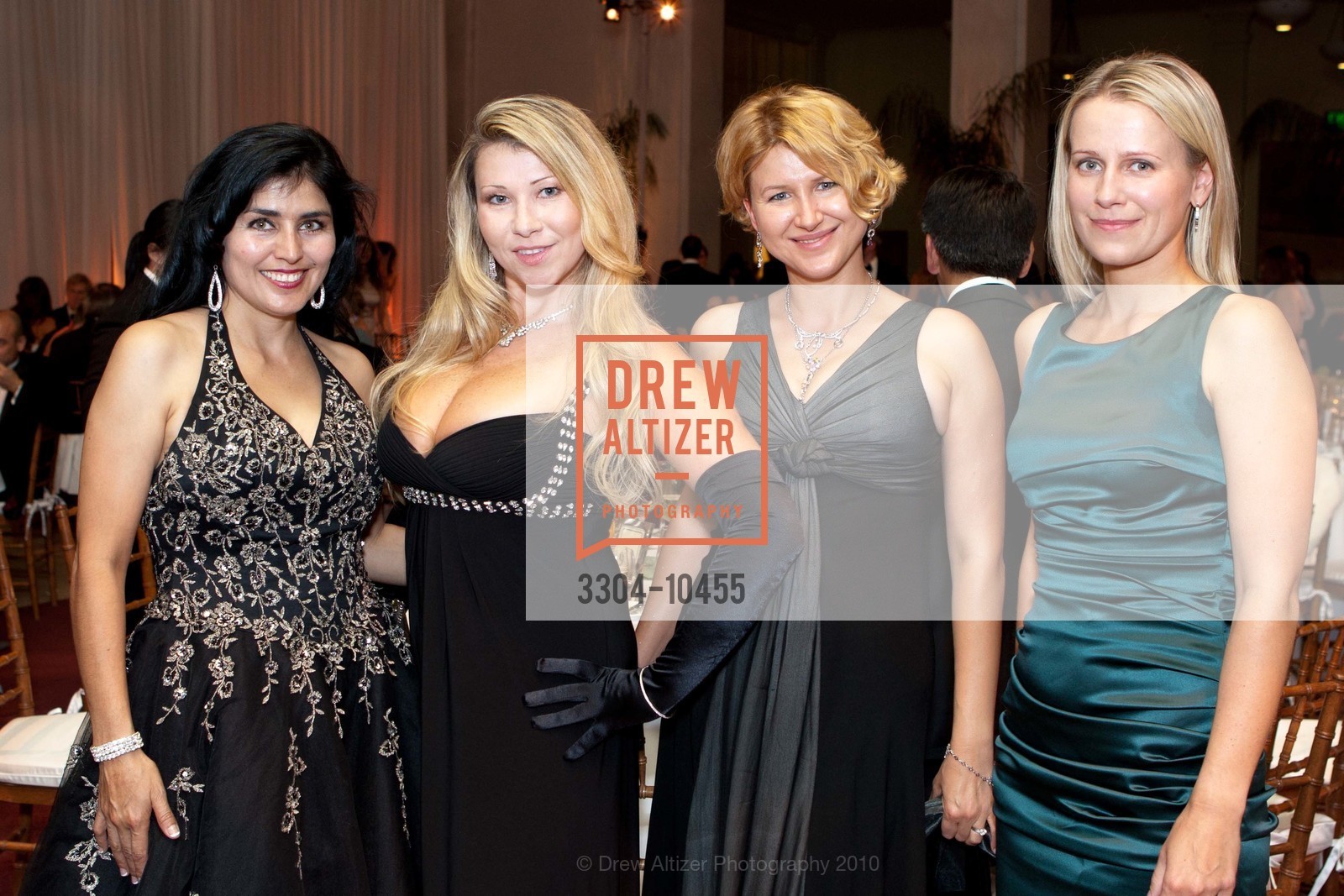 Perla Mazzini, Lena Gikkas, Nadja Goe, Olga Avanesov, BRAVO Club Gala 2010, War Memorial Opera House. San Francisco, September 10th, 2010, Photo #3304-10455 Perla Mazzini, Lena Gikkas, Nadja Goe, Olga Avanesov, Photo #3304-10455