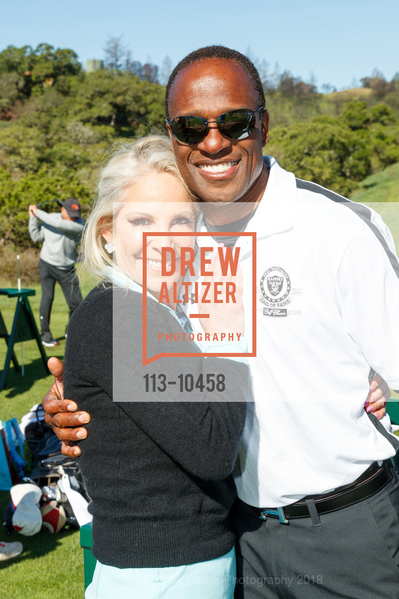 Wendy Wright, Willie Gault, UCSF Medical Center Celebrity Golf Classic at Mayacama, Mayacama Golf Club. 1240 Mayacama Club Drive, April 17th, 2018, Photo #113-10458 Wendy Wright, Willie Gault, Photo #113-10458
