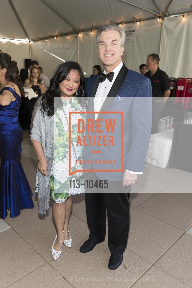 Erin Uesugi, Doug Clough, Great Chefs & Wineries 2018 benefiting LIFEHOUSE, Peacock Gap. 333 Biscayne Dr, April 21st, 2018, Photo #113-10465 Erin Uesugi, Doug Clough, Photo #113-10465