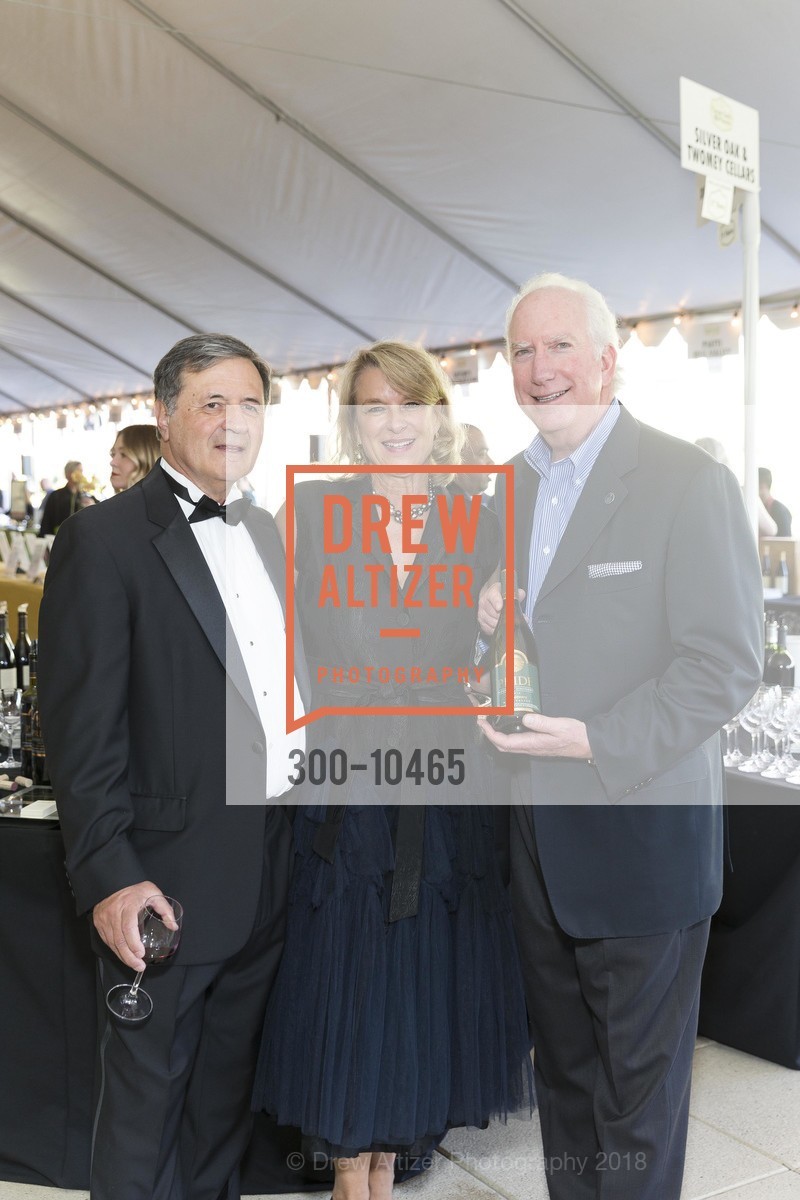 Sam Kornhauser, Nancy Moody, Stuart Bryan, Great Chefs & Wineries 2018 benefiting LIFEHOUSE, Peacock Gap. 333 Biscayne Dr, April 21st, 2018, Photo #300-10465 Sam Kornhauser, Nancy Moody, Stuart Bryan, Photo #300-10465
