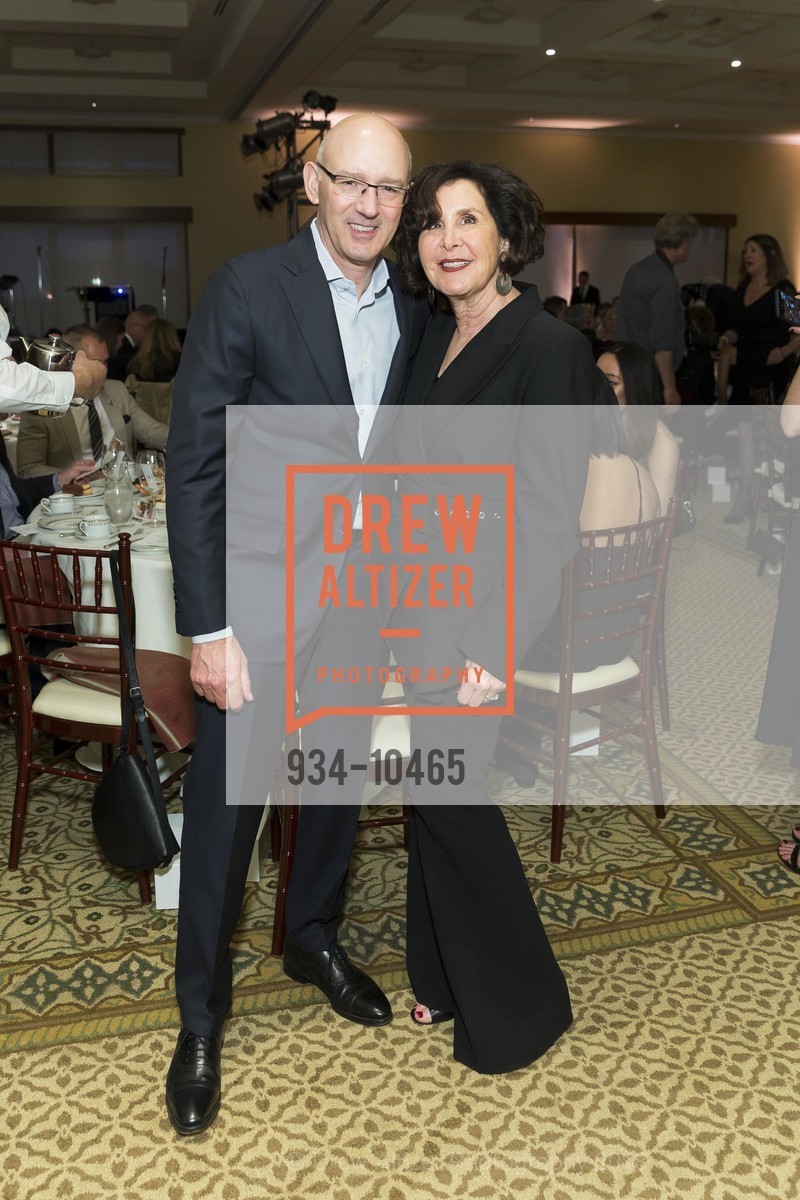 Mark Schatzberg, Susan Schatzberg, Great Chefs & Wineries 2018 benefiting LIFEHOUSE, Peacock Gap. 333 Biscayne Dr, April 21st, 2018, Photo #934-10465 Mark Schatzberg, Susan Schatzberg, Photo #934-10465