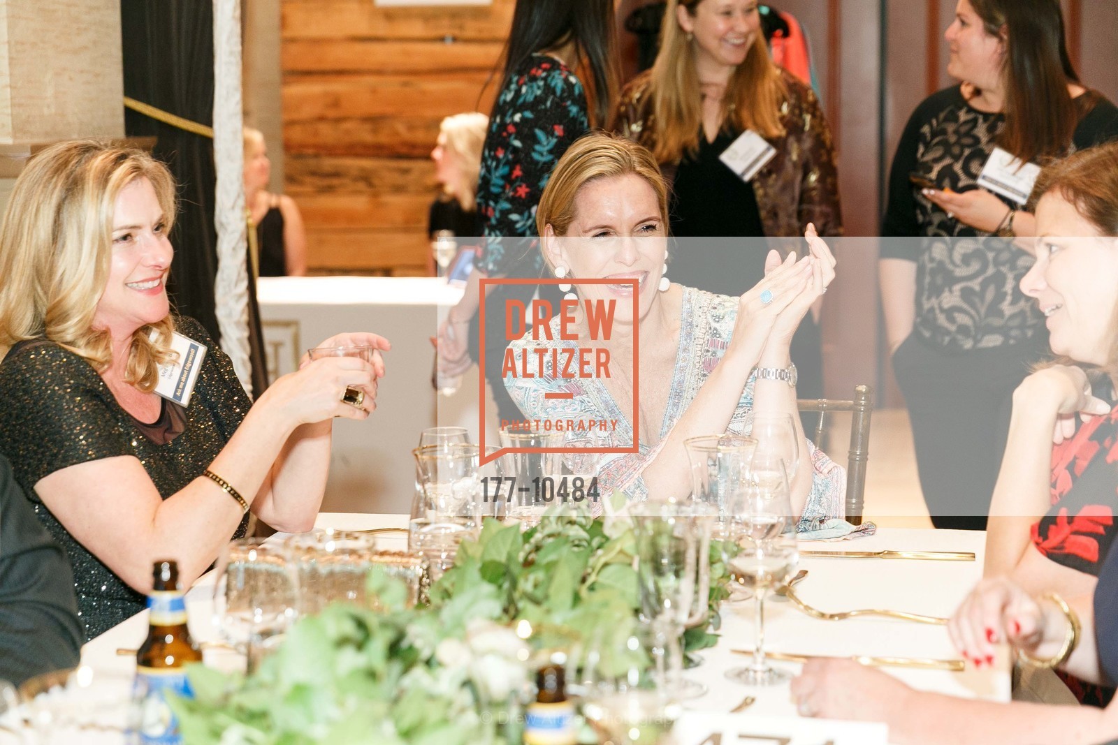 Meg Heinicke, Margaret Shephard, 52nd Annual Edgewood Fair Gala 2018, Bently Reserve. 301 Battery Street, April 26th, 2018, Photo #177-10484 Meg Heinicke, Margaret Shephard, Photo #177-10484