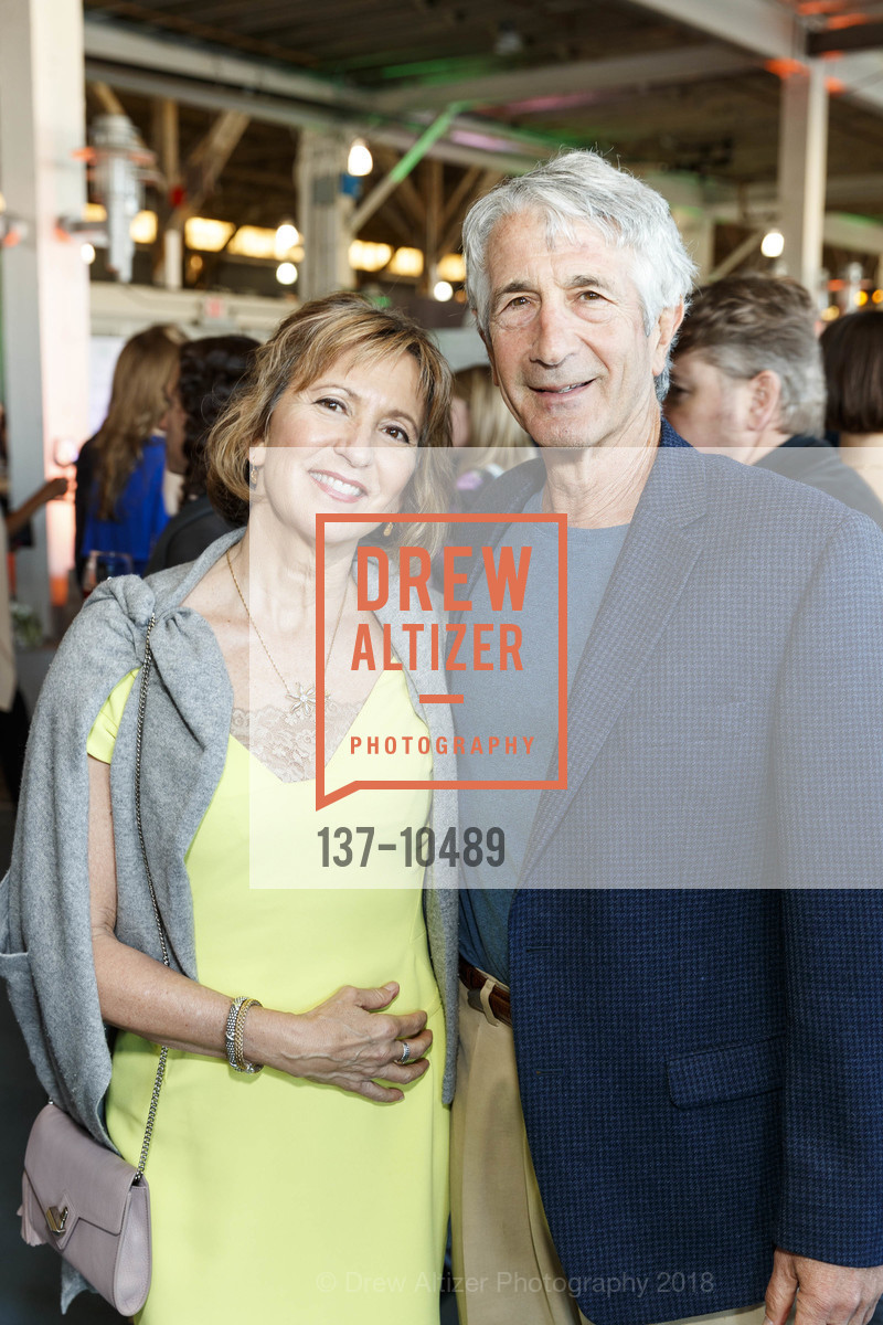 Karen Behnke, Howard Luria, EWG's 25th Annual Earth Dinner 2018, Pier 35. 1454 The Embarcadero, April 26th, 2018, Photo #137-10489 Karen Behnke, Howard Luria, Photo #137-10489