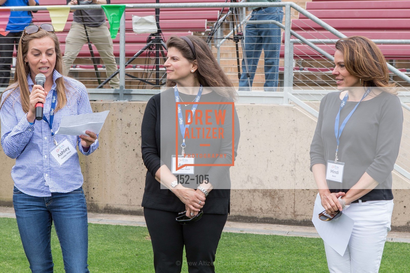 Ashley Riley, Amy Wender-Hoch, Mindi Bach, Gucci & Vogue Dinner, Stanford Stadium. Stanford Stadium, December 31st, 1969, Photo #152-105 Ashley Riley, Amy Wender-Hoch, Mindi Bach, Photo #152-105