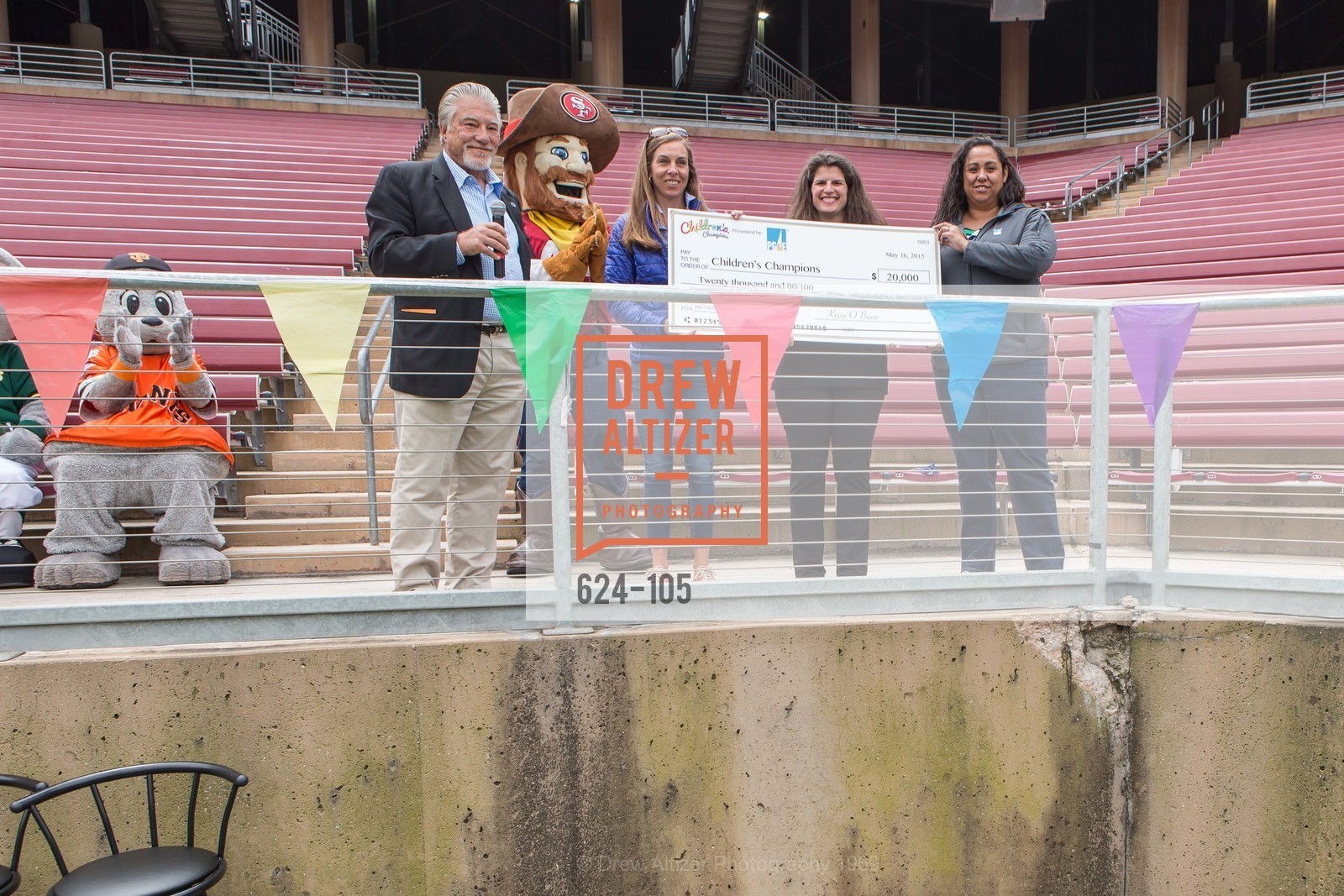 Anthony Savicke, Ashley Riley, Amy Wender-Hoch, Children's Champions, Stanford Stadium. 601 Nelson Rd, May 16th, 2015,Drew Altizer, Drew Altizer Photography, full-service agency, private events, San Francisco photographer, photographer california