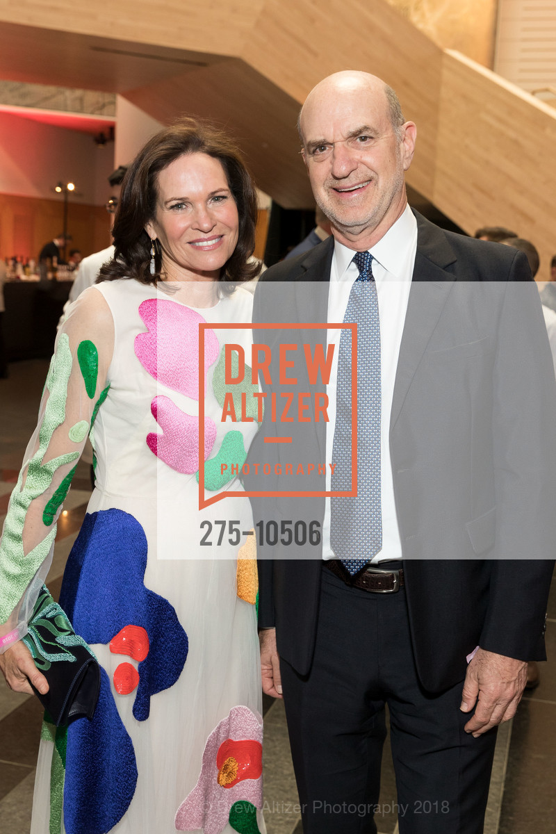 Randi Fisher, Bob Fisher, SFMOMA Modern Ball 2018, SFMOMA. 171 Natoma Street, San Francisco, CA, April 25th, 2018, Photo #275-10506 Randi Fisher, Bob Fisher, Photo #275-10506