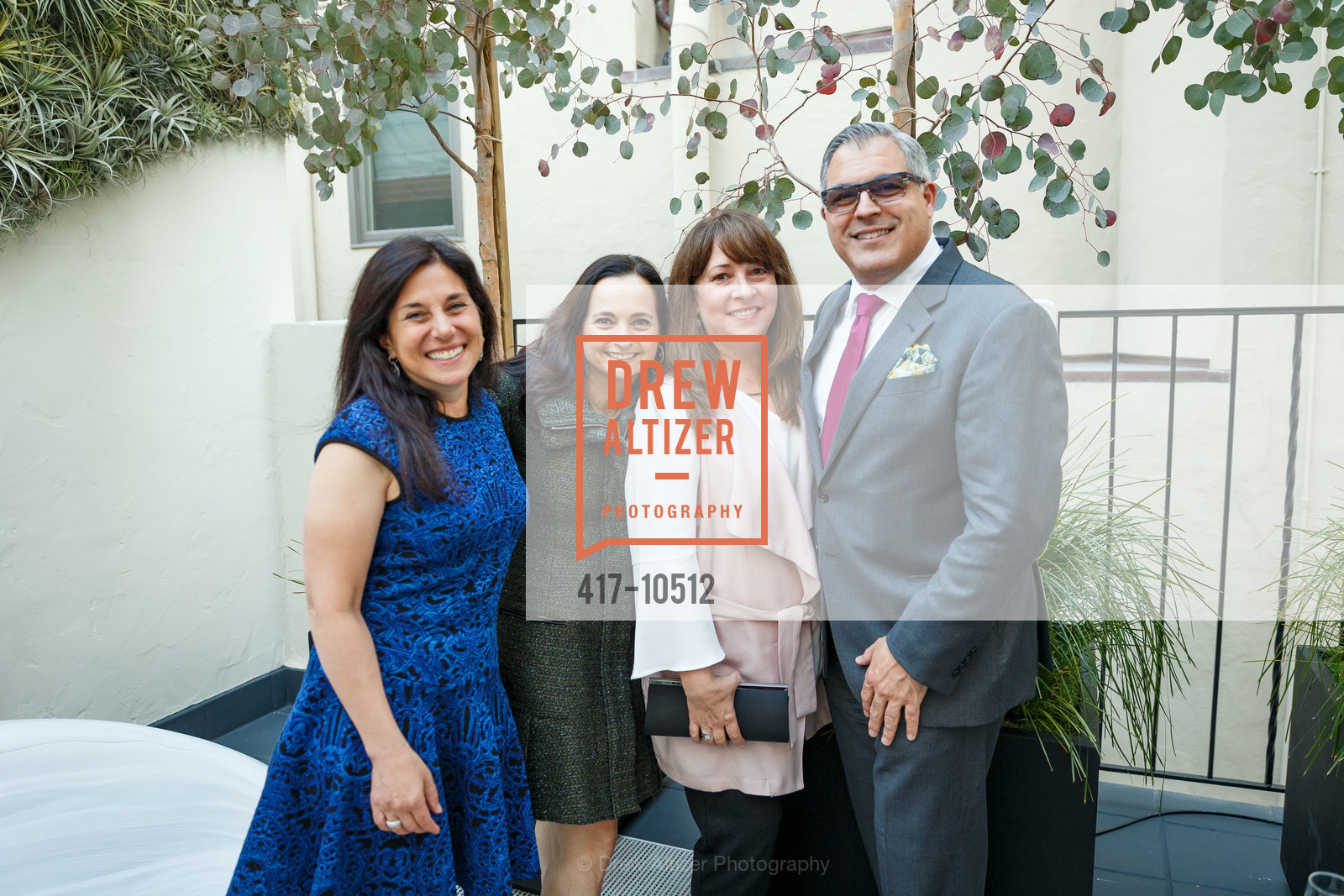 Natalie Stern, Angelina Alioto Grace, Diane Hyland, George Brazil, San Francisco Decorator Showcase Friday Night Opening Party 2018, 65 Marina Blvd. San Francisco 94123. 65 Marina Blvd. San Francisco 94123, Photo #417-10512 Natalie Stern, Angelina Alioto Grace, Diane Hyland, George Brazil, Photo #417-10512
