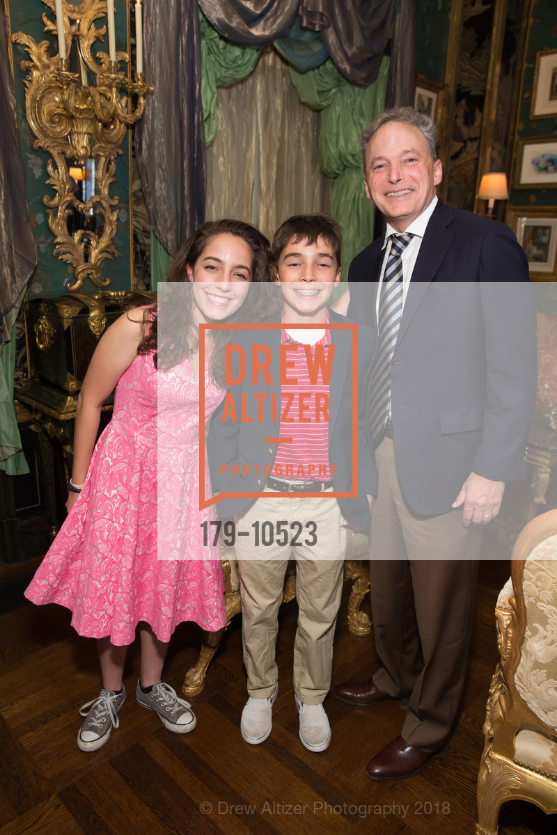Sophie Foster, Cole Foster, John Foster, Gordon and Ann Getty Host Oakland School for the Arts, Private Residence, April 26th, 2018, Photo #179-10523 Sophie Foster, Cole Foster, John Foster, Photo #179-10523