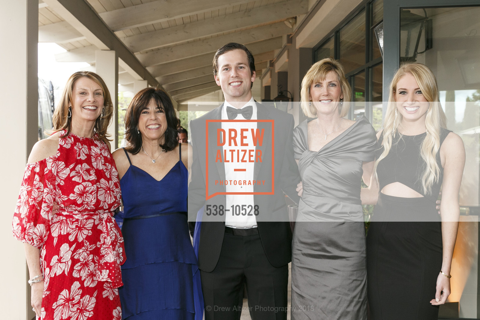 Michelle Schultz, Dana Eckert, Sean Hoag, Bailey, Rainey Lancaster, Part the Cloud Gala Benefiting Alzheimer's Association 2018, Rosewood Hotel. 2825 Sand Hill Road, April 28th, 2018, Photo #538-10528 Michelle Schultz, Dana Eckert, Sean Hoag, Bailey, Rainey Lancaster, Photo #538-10528