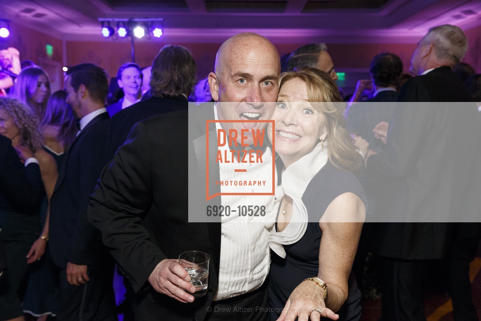 David Cropper, Joni Cropper, Part the Cloud Gala Benefiting Alzheimer's Association 2018, Rosewood Hotel. 2825 Sand Hill Road, April 28th, 2018, Photo #6920-10528 David Cropper, Joni Cropper, Photo #6920-10528