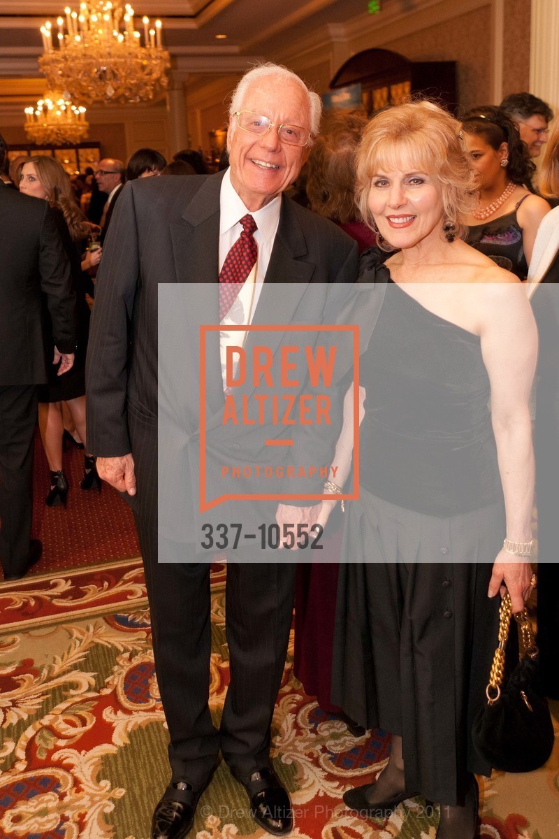 Jack Klein, Candee Weinberg, Jewish Family and Children's Services 27th FAMMY AWARDS GALA Honors Community leaders, US, March 27th, 2011, Photo #337-10552 Jack Klein, Candee Weinberg, Photo #337-10552