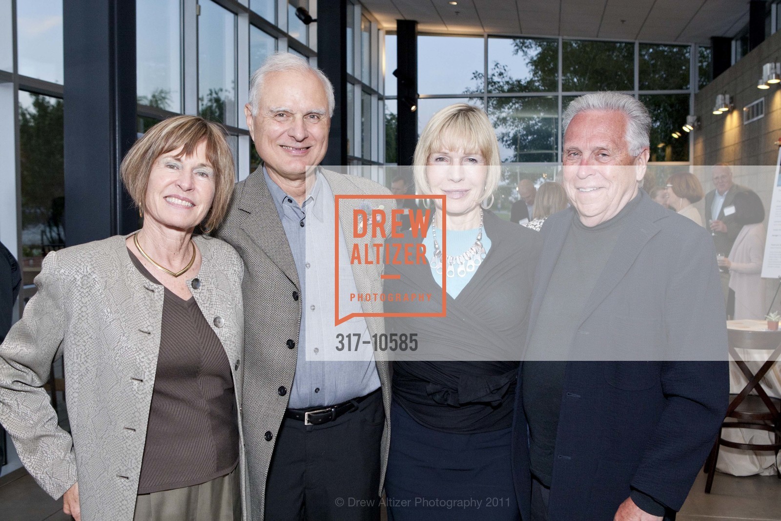Marilyn Manning, Richard Lonergan, Sharon Gadberry, Paul Webber, Photo #317-10585