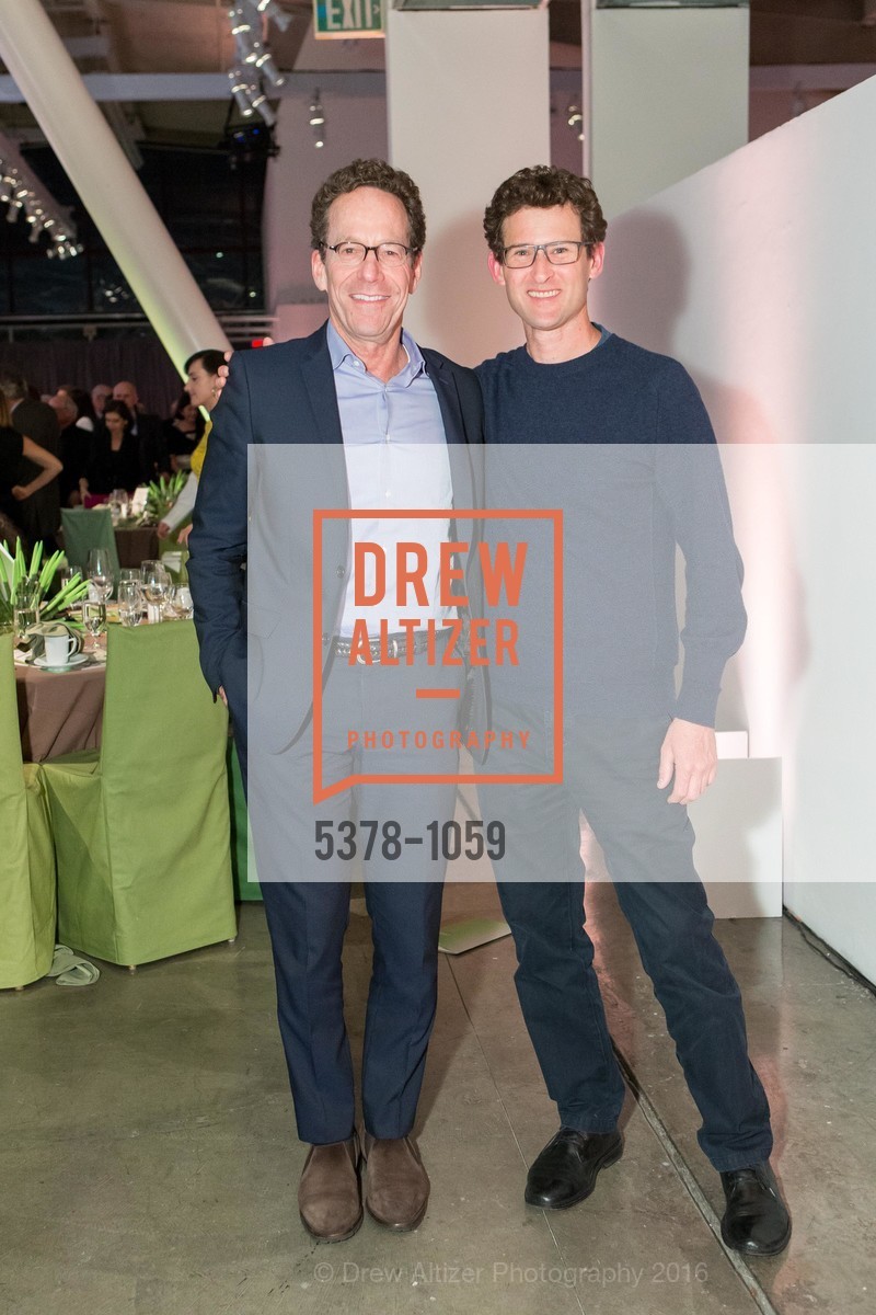Alan Mark, Aaron Silverstein, CCA honors Stanlee Gatti: A Benefit for Student Scholarships, California College for the Arts. 1111 8th St, San Francisco, March 23rd, 2016, Photo #5378-1059 Alan Mark, Aaron Silverstein, Photo #5378-1059