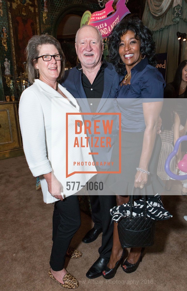 Kilby Stenkamp, Kurt Brinkman, Bonnie Maxwell, Glogau Snuggly Soiree Teddy Bear Party, Private Residence. 2525 Van Ness St, March 24th, 2016, Photo #577-1060 Kilby Stenkamp, Kurt Brinkman, Bonnie Maxwell, Photo #577-1060