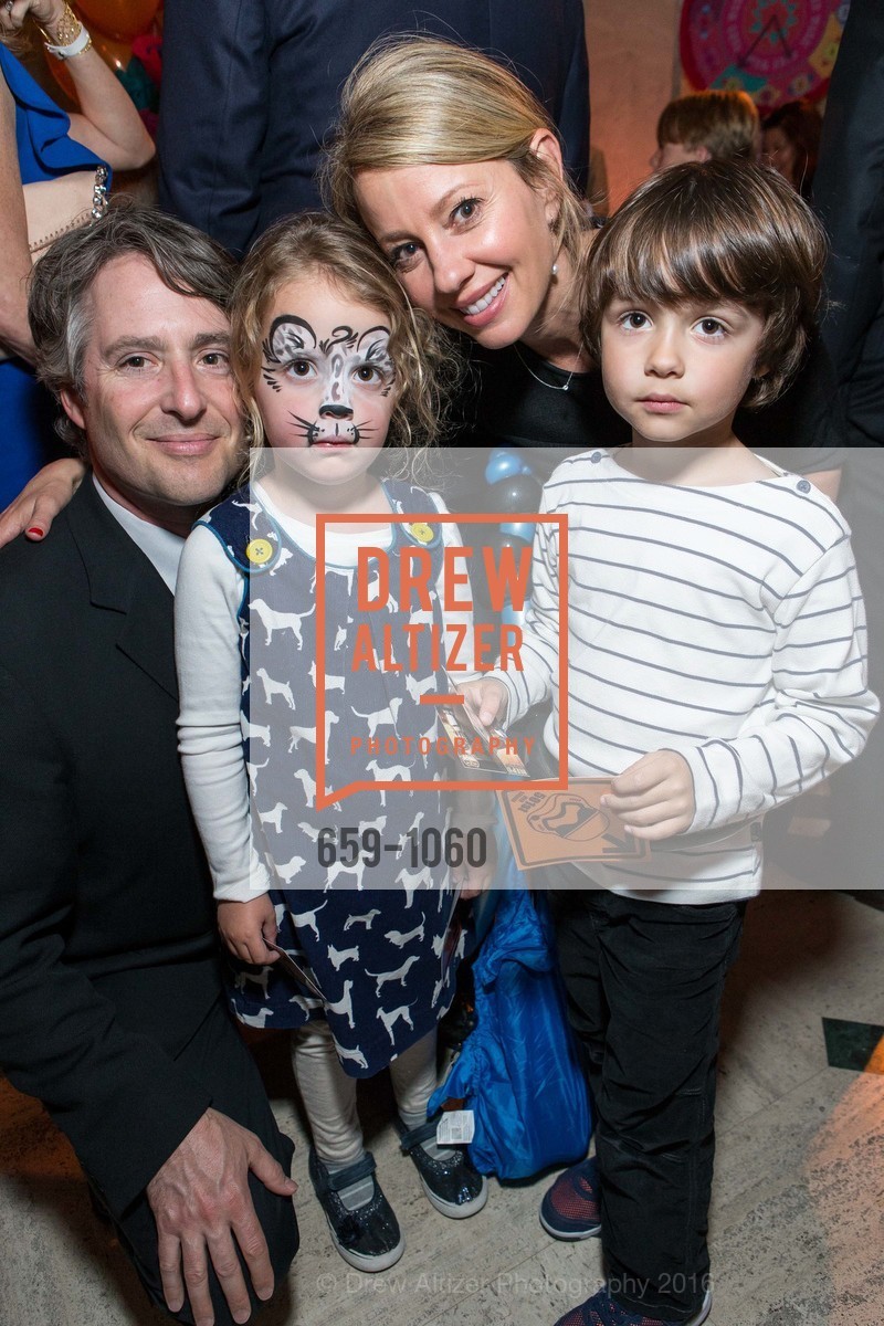 Christopher Doyle, Lola Doyle, Emily Doyle, Luke Doyle, Photo #659-1060