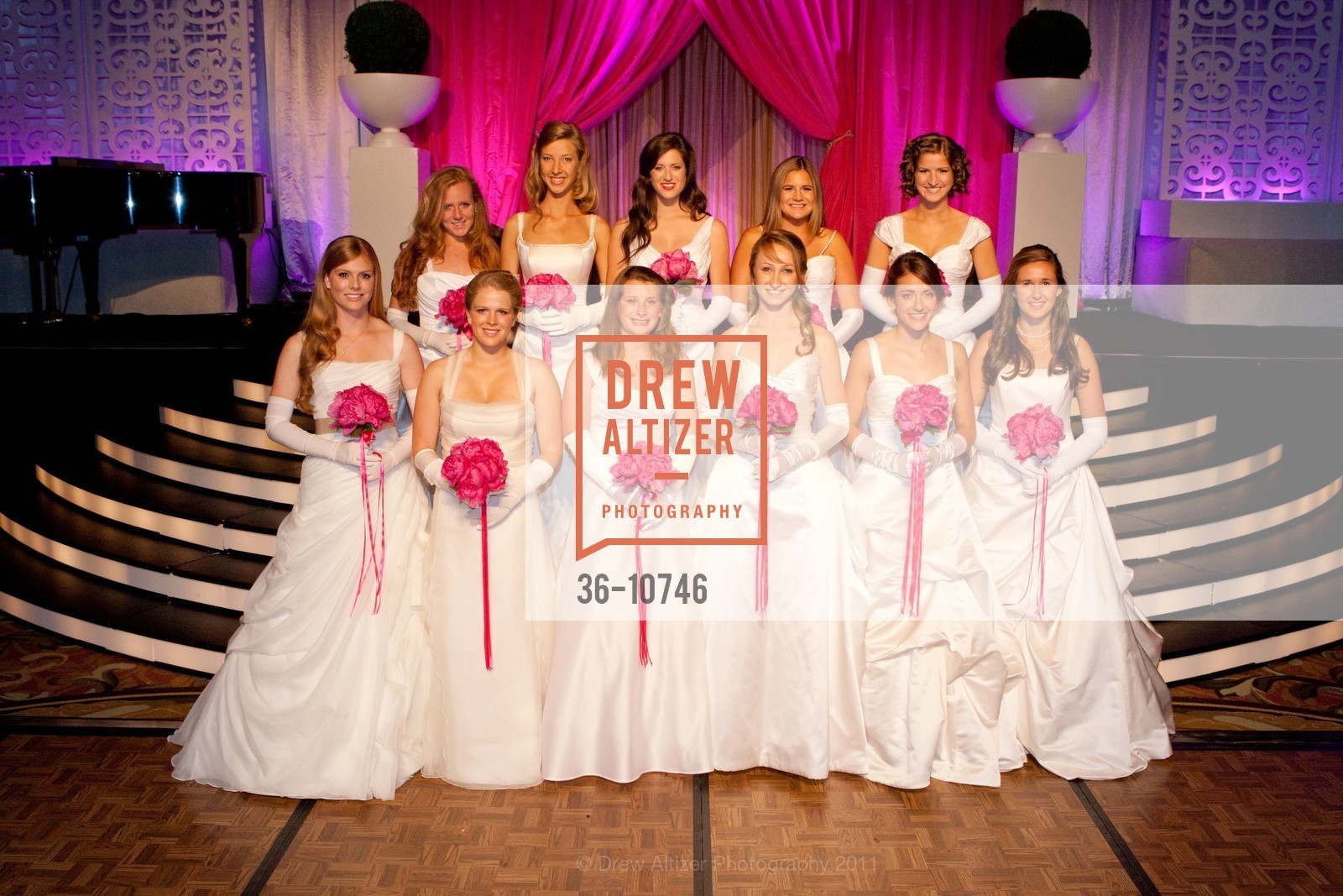 FRONT Blaire Kingsley, Lucy Horn, Shealyn Mathews, Anna Stricker, ?, 2ND ROW Alison Pugash, Maggie Belshe, Jessie Joseph, Dustin Groesbeck, Alice Pollitt, San Francisco Debutante Ball 2011, US, June 17th, 2011, Photo #36-10746 FRONT Blaire Kingsley, Lucy Horn, Shealyn Mathews, Anna Stricker, ?, 2ND ROW Alison Pugash, Maggie Belshe, Jessie Joseph, Dustin Groesbeck, Alice Pollitt, Photo #36-10746