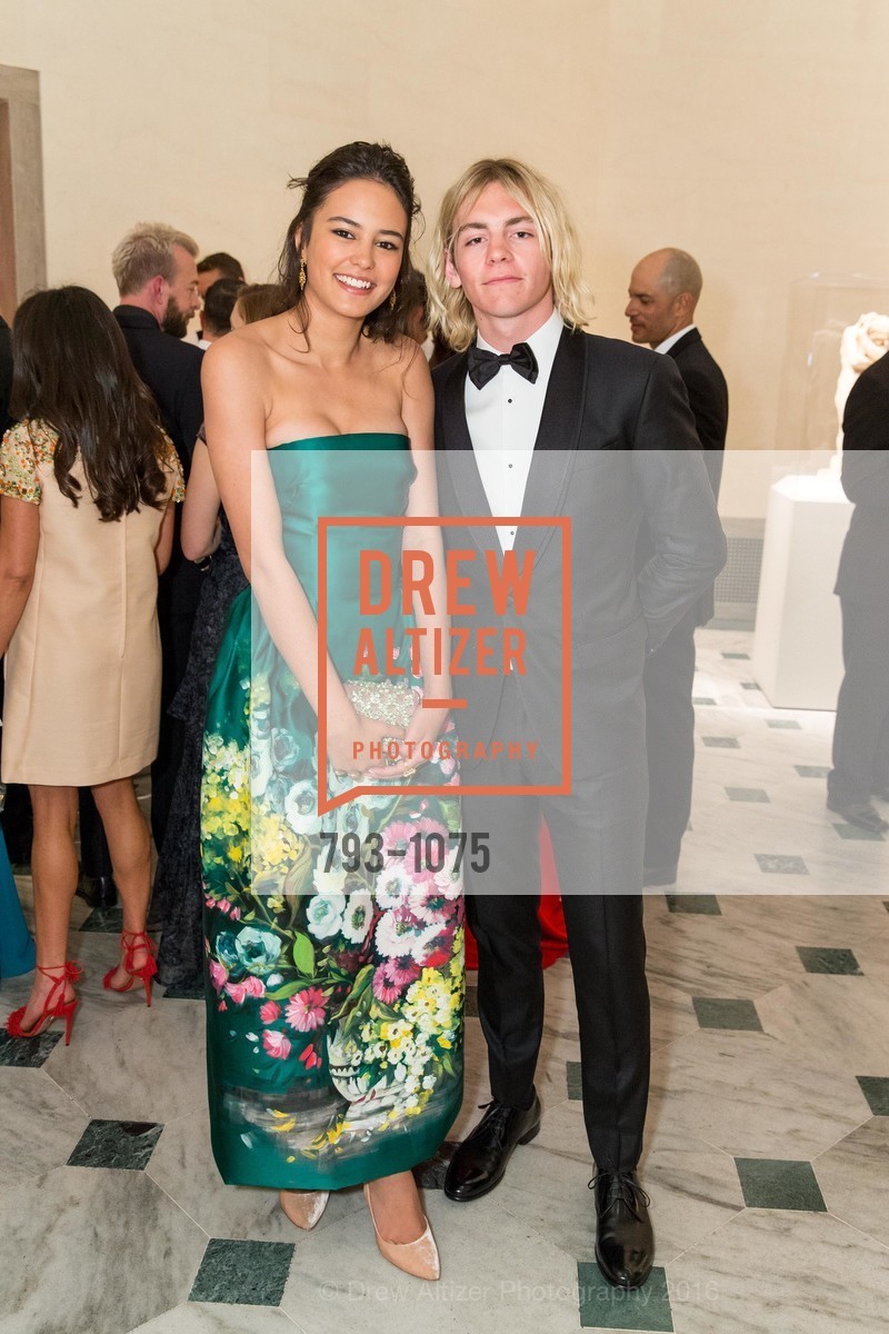 Courtney Eaton, Ross Lynch, The Mid-Winter Gala 2016 Sponsored by Dolce & Gabbana, Legion of Honor. 100 34th Ave, March 31st, 2016, Photo #793-1075 Courtney Eaton, Ross Lynch, Photo #793-1075