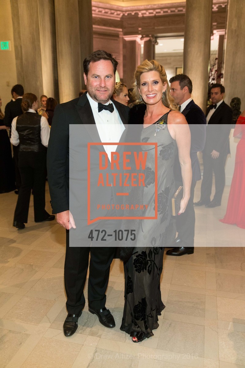 Alex Witherill, Kimberly Bakker, The Mid-Winter Gala 2016 Sponsored by Dolce & Gabbana, Legion of Honor. 100 34th Ave, March 31st, 2016, Photo #472-1075 Alex Witherill, Kimberly Bakker, Photo #472-1075