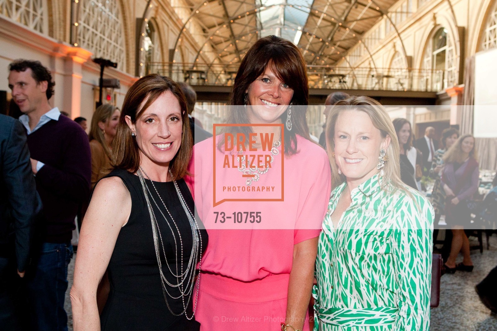 Amy McNamara, Christine Gardner, Jill Hetherington, Photo #73-10755